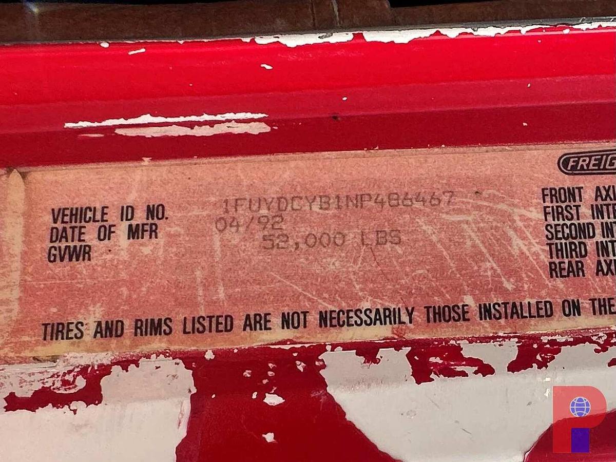 Used 1992 Freightliner FLD120 Tandem Axle Dump Truck