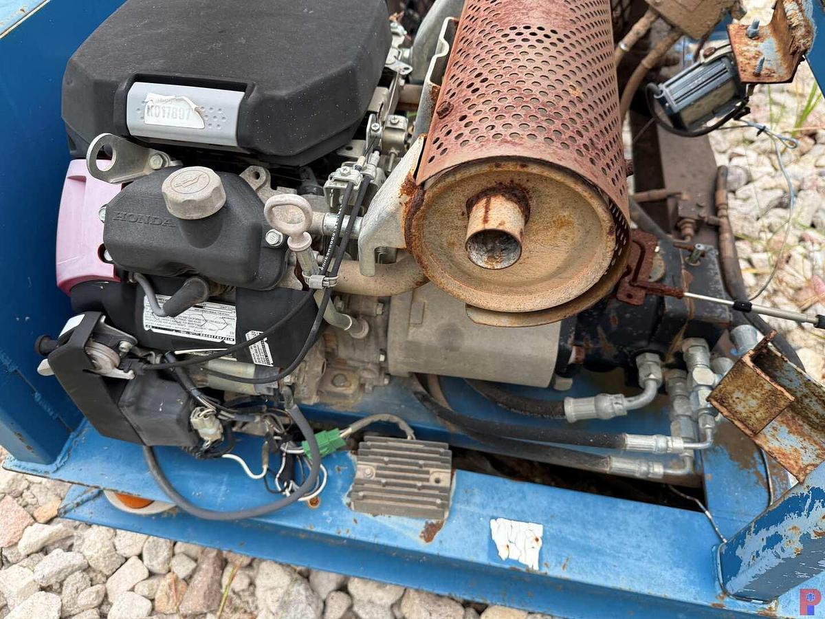 Used 2014 LUTTRELL WELDING SERVICES 19’ X 96” T/A BUMPER PULL HYDRAULIC REEL TRAILER