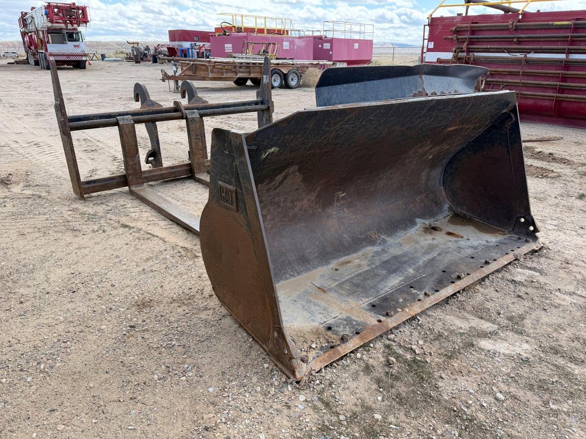 Used CAT Quick Attach Bucket & Forks F/ Wheel Loader