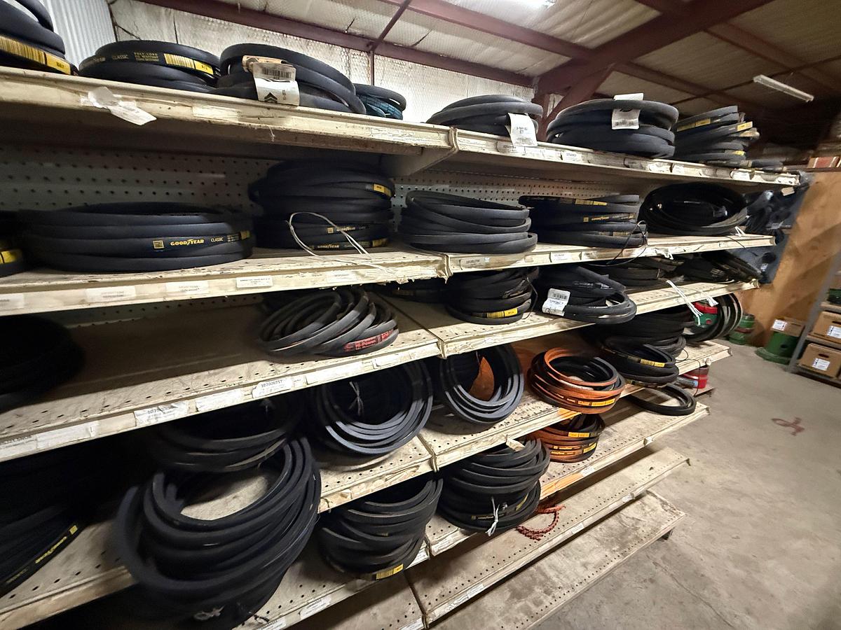 Used SECTION OF (150+) MOSTLY GOODYEAR B-SECTION BELTS SIZE RANGE B62 THRU B225