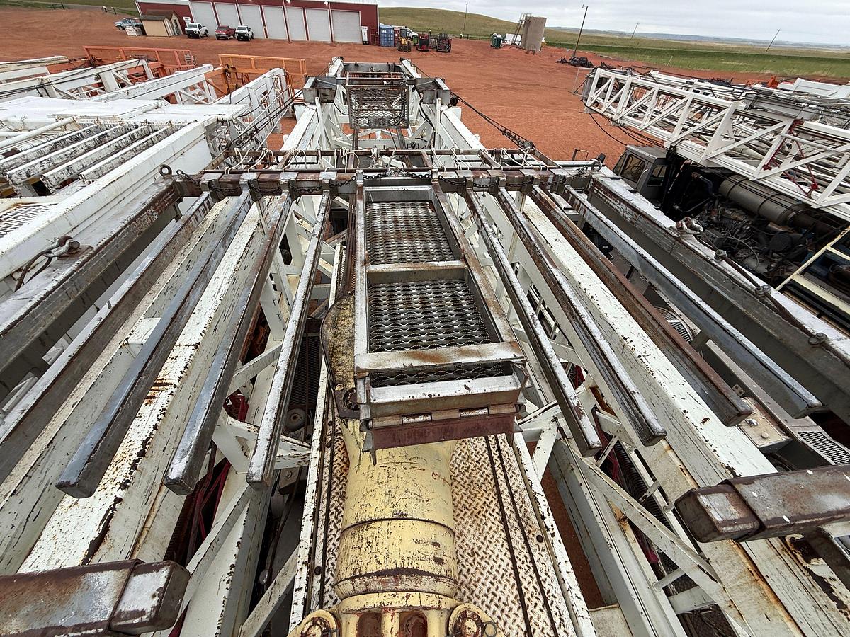Used 2008 TAYLOR C500 DD 104'-250K 5-AXLE WELL SERVICE WORKOVER RIG