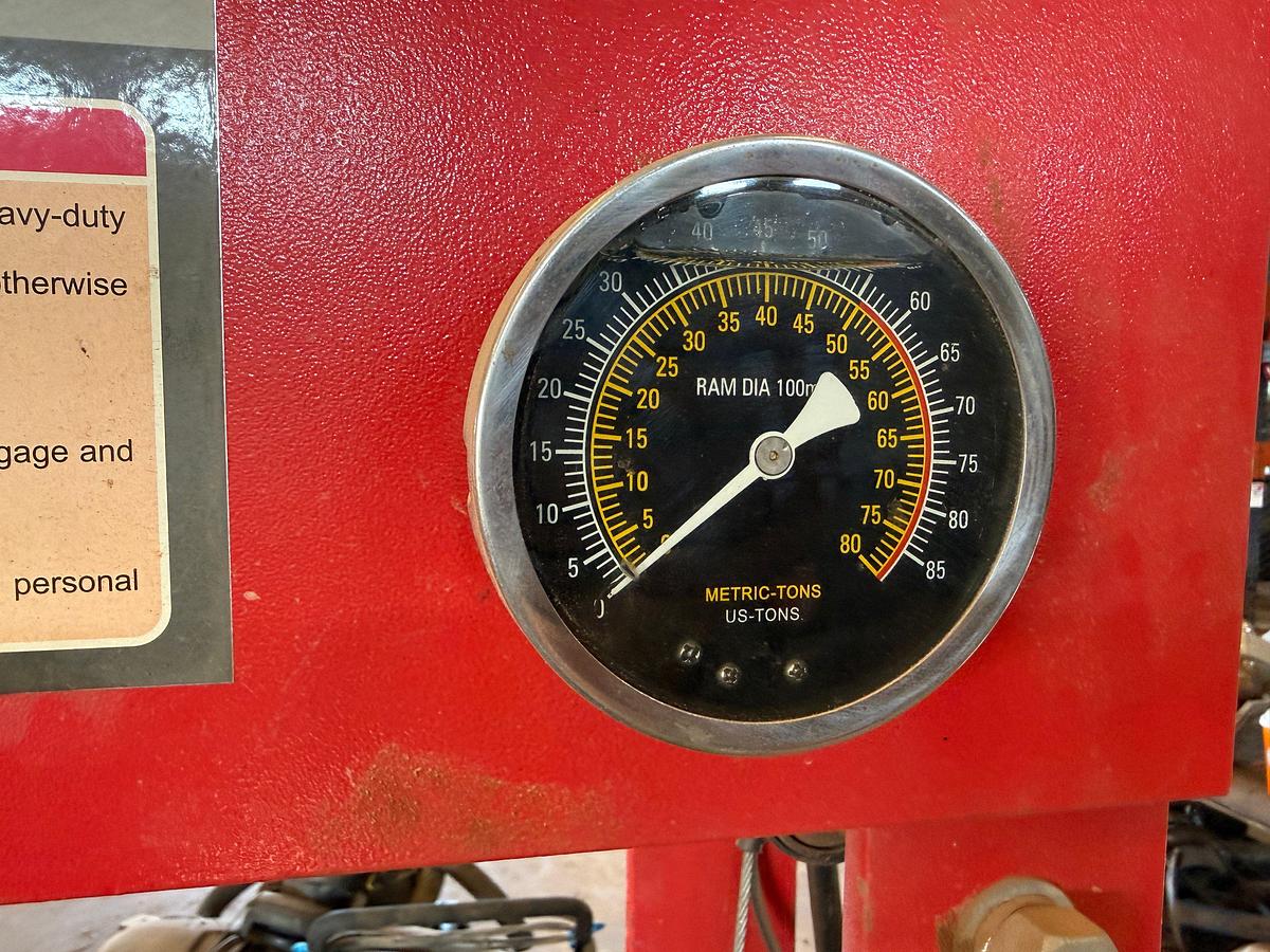 Used DYNAMO 50-TON AIR OPERATED SHOP PRESS