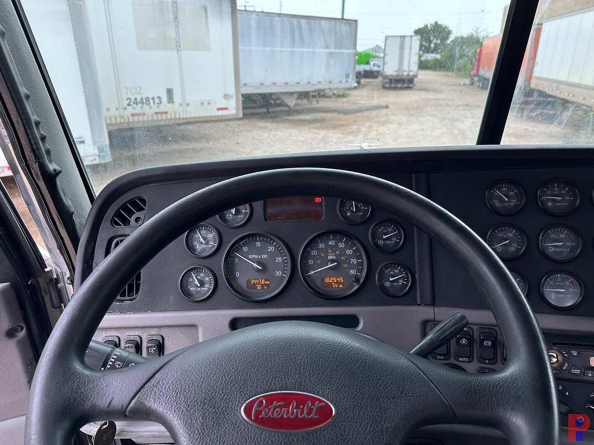 Used 2012 PETERBILT 367 T/A WINCH TRUCK