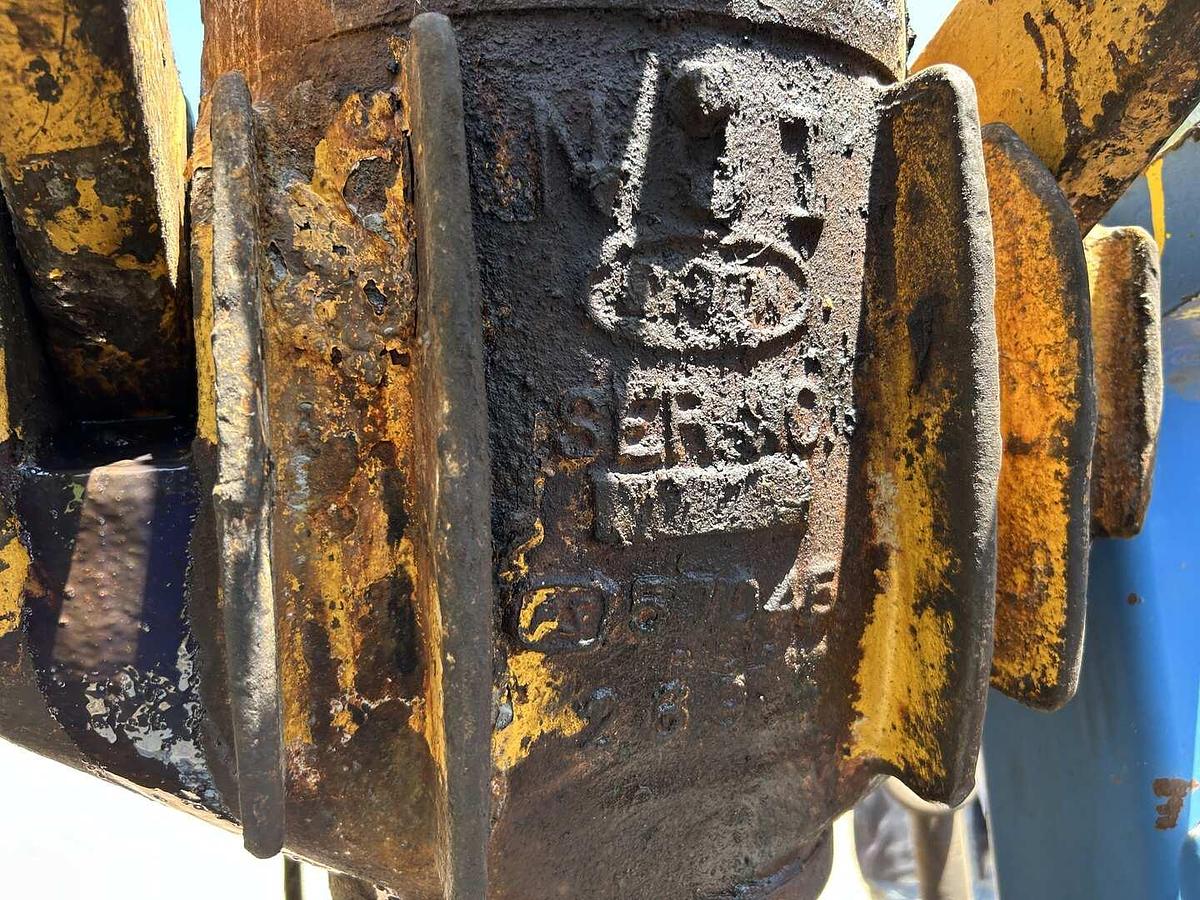 Used NOV BOWEN S-85 POWER SWIVEL MTD ON 2007 AMERITRAIL GOOSENECK T/A TRAILER