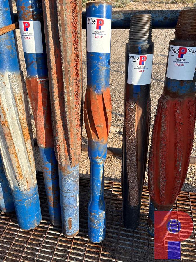 Used 5-11/16”OD PIPE STABILIZER W/ 3-1/2 IF CONNECTIONS