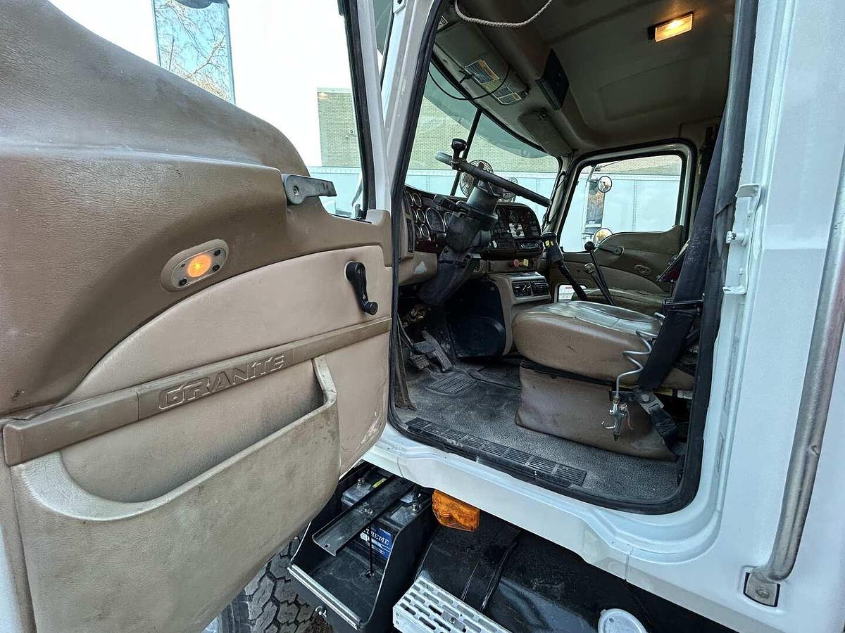 Used 2007 MACK CV713 50 TON T/A GIN POLE WINCH TRUCK 3-WINCHES