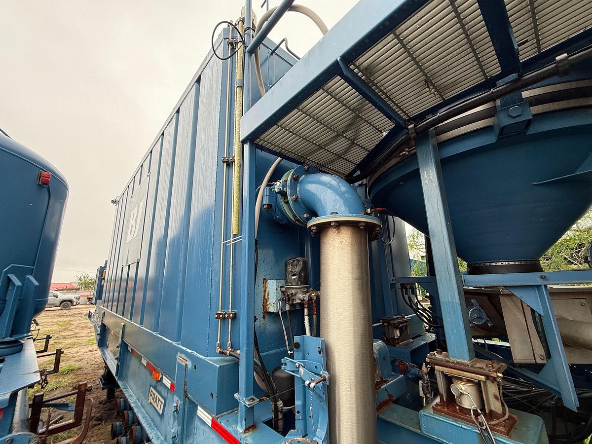 Used 2014 DOTF HYDRATION DPHU 100 T/A TRAILER (NO POWER)