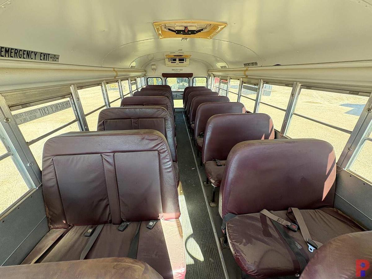 Used 2003 INTERNATIONAL 3800