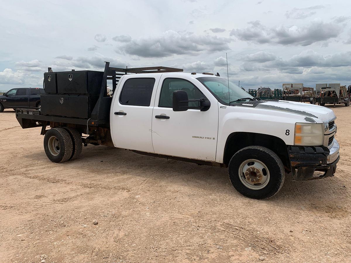 Used 2008 CHEVROLET SILVERADO 3500HD CREW CAB UTILITY TRUCK