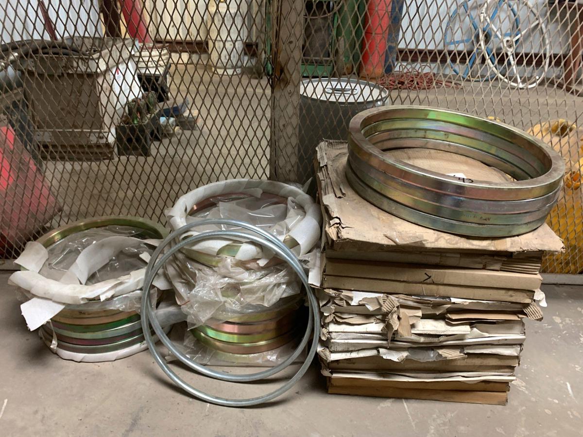 Used (43) BX159 Flange Gaskets