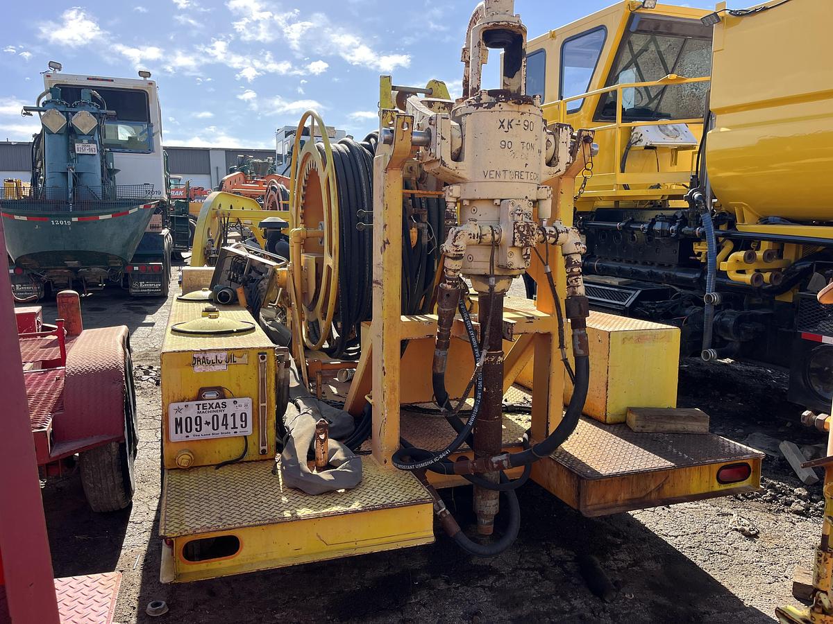 Used 2008 VENTURETECH XK-90 POWER SWIVEL MTD ON T/A GOOSENECK TRAILER