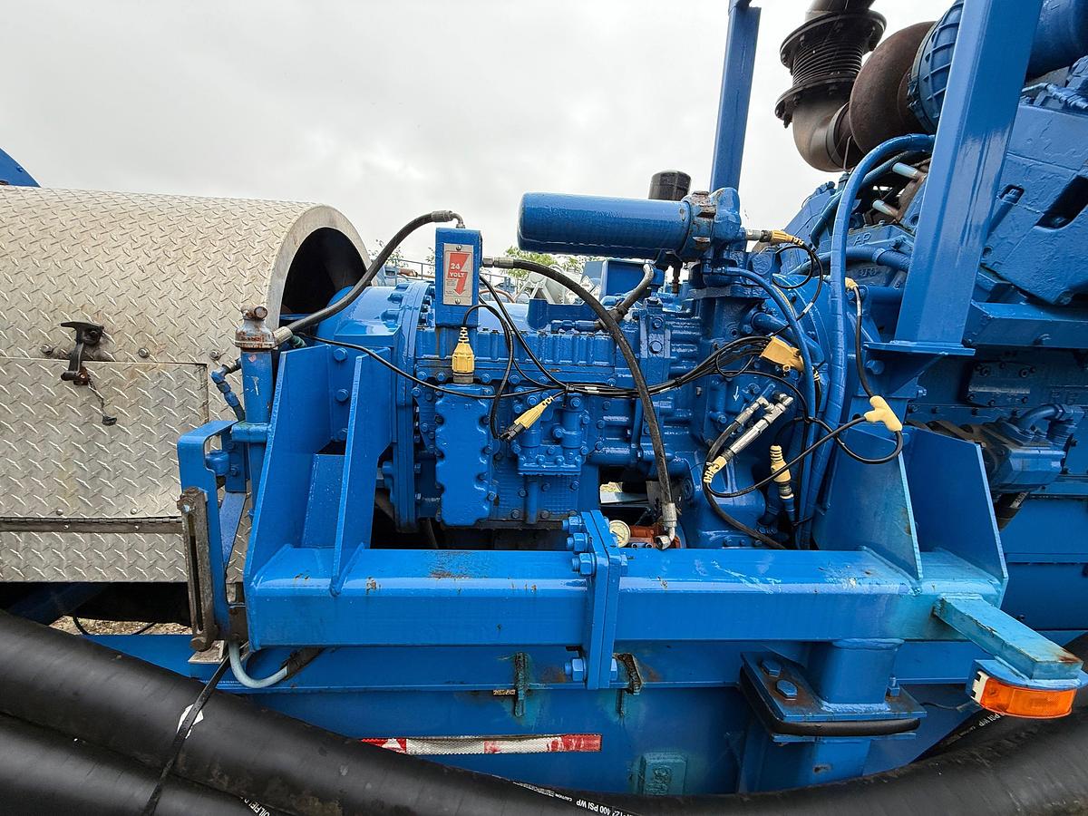 Used 2007 RHINO TC50 2250-HP TRIPLEX FRAC PUMP MTD ON T/A TRAILER