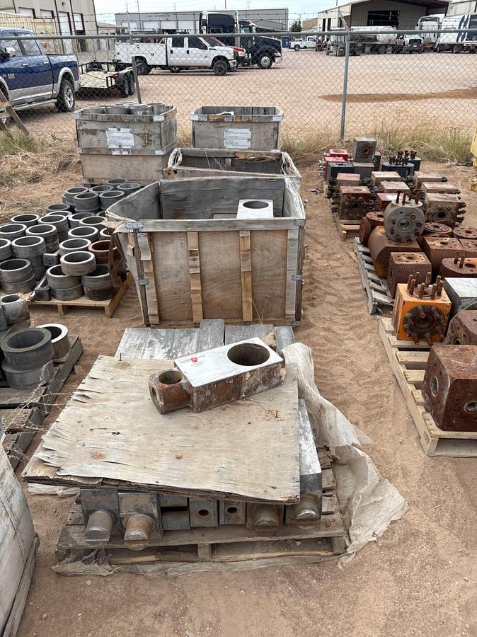 Used (4 pallets) assorted 7-1/16” valve gates & seats