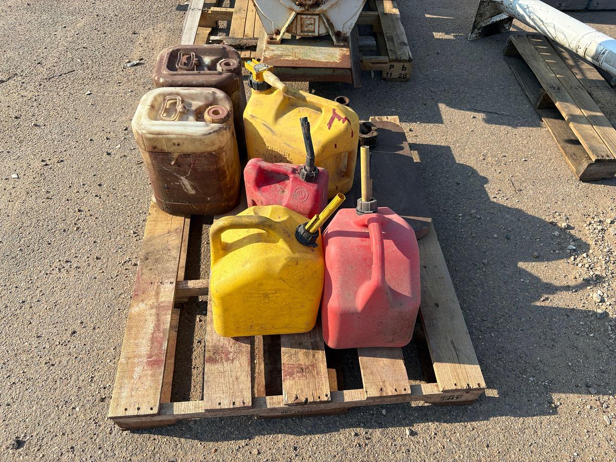 Used Pallet of (6) portable gasoline & diesel cans