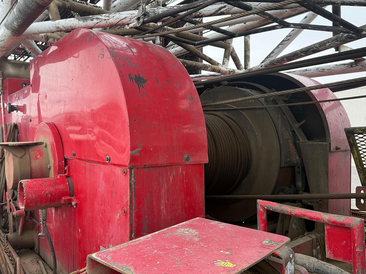 Used 1979 FRANKS EXPLORER III 1287/160 DTD-HT 96’-215K 4-AXLE WELL SERVICE WORKOVER RIG