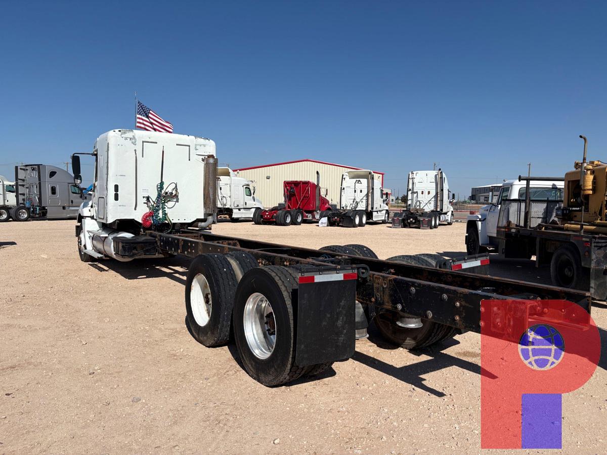 Used 2006 FREIGHTLINER COLUMBIA 120 T/A SLEEPER TRUCK & CHASSIS