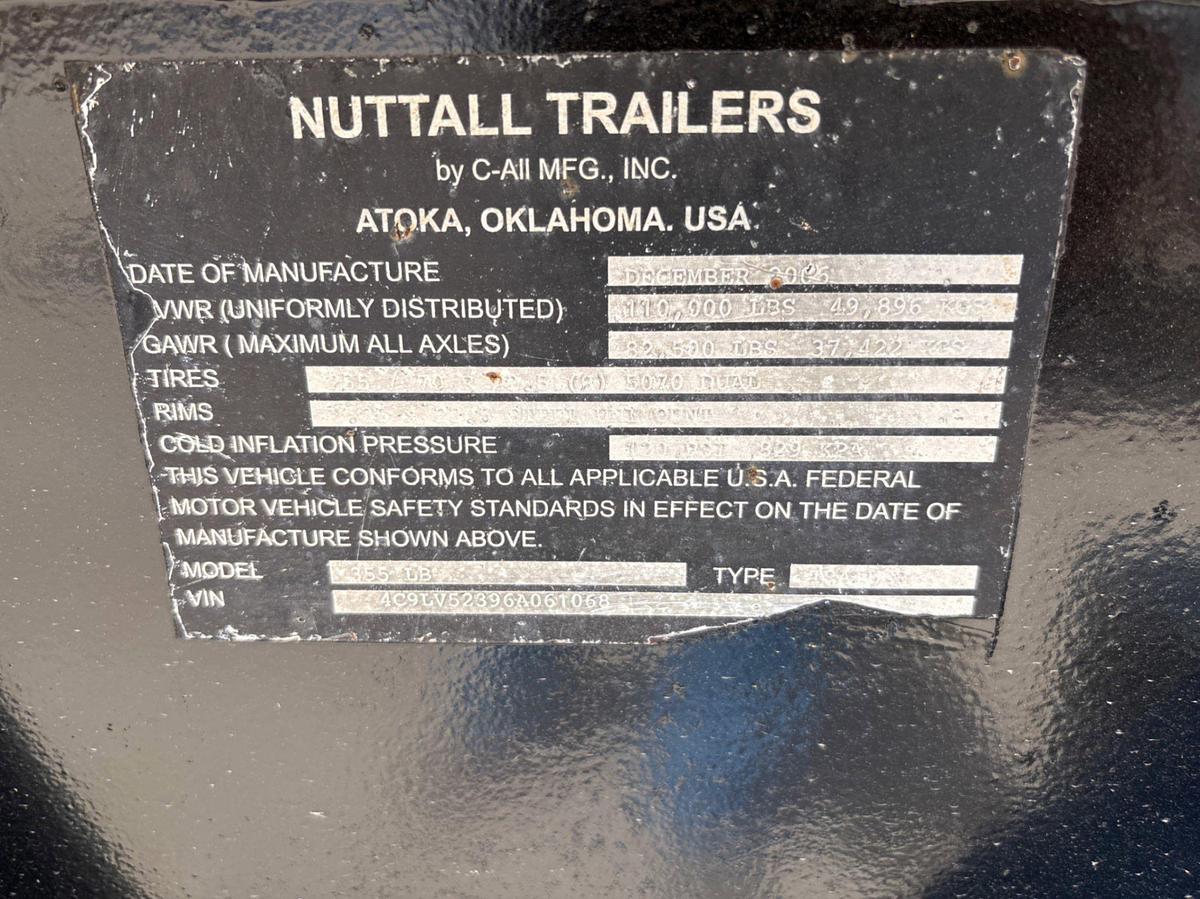 Used 2006 NUTTALL 40' X 102" 55-TON 3-AXLE NARROW NECK LOWBOY