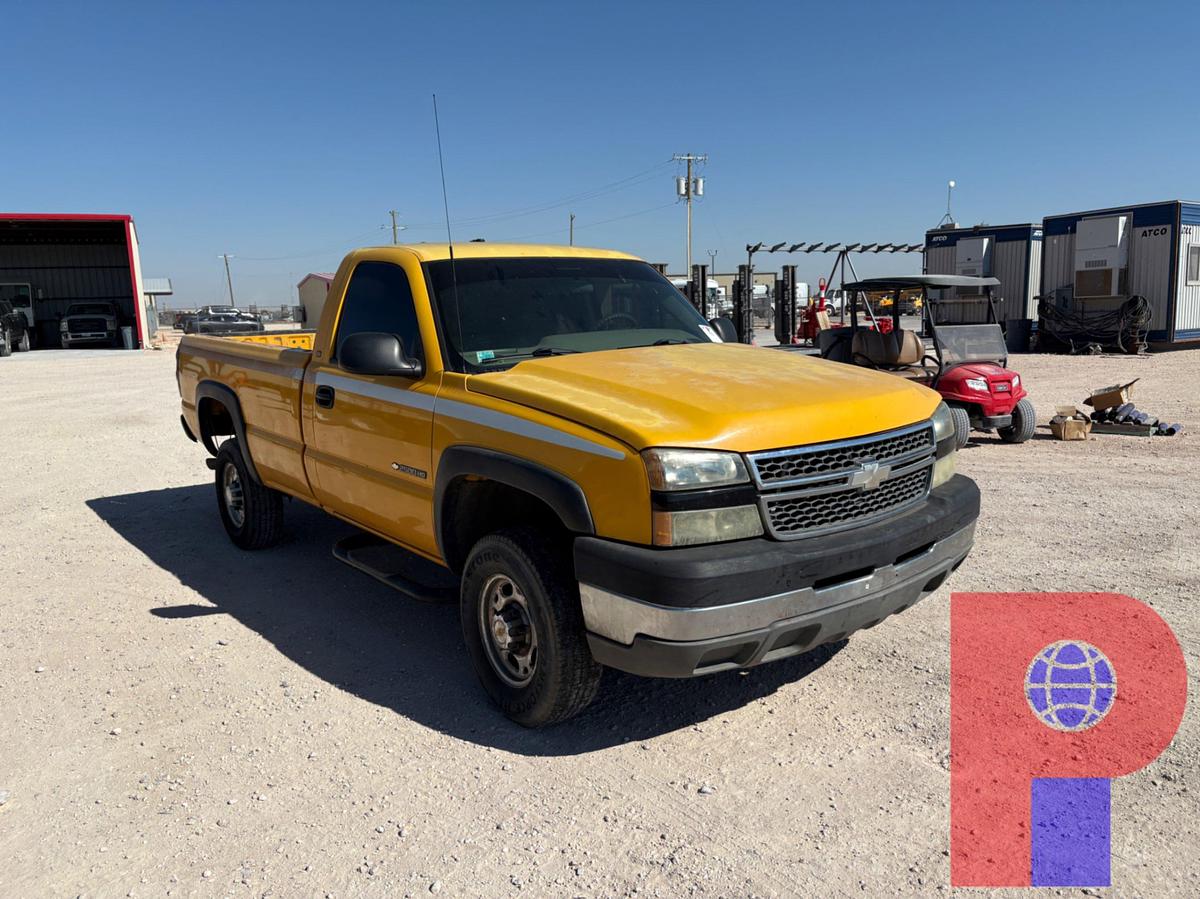 Used 2005 CHEVY 2500 SINGLE CAB PICKUP TRUCK