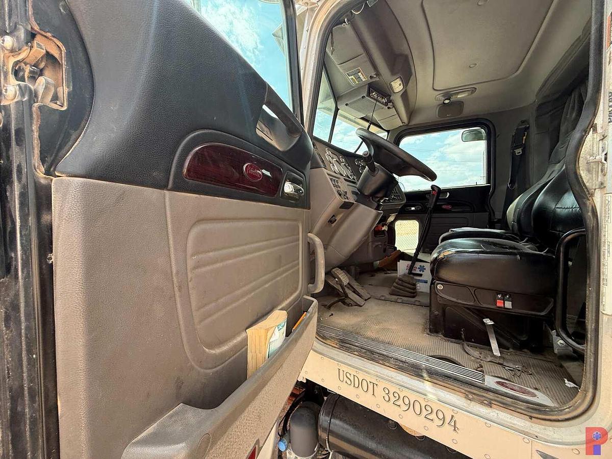 Used 2013 PETERBILT 388 T/A SLEEPER HAUL TRUCK, INOP.