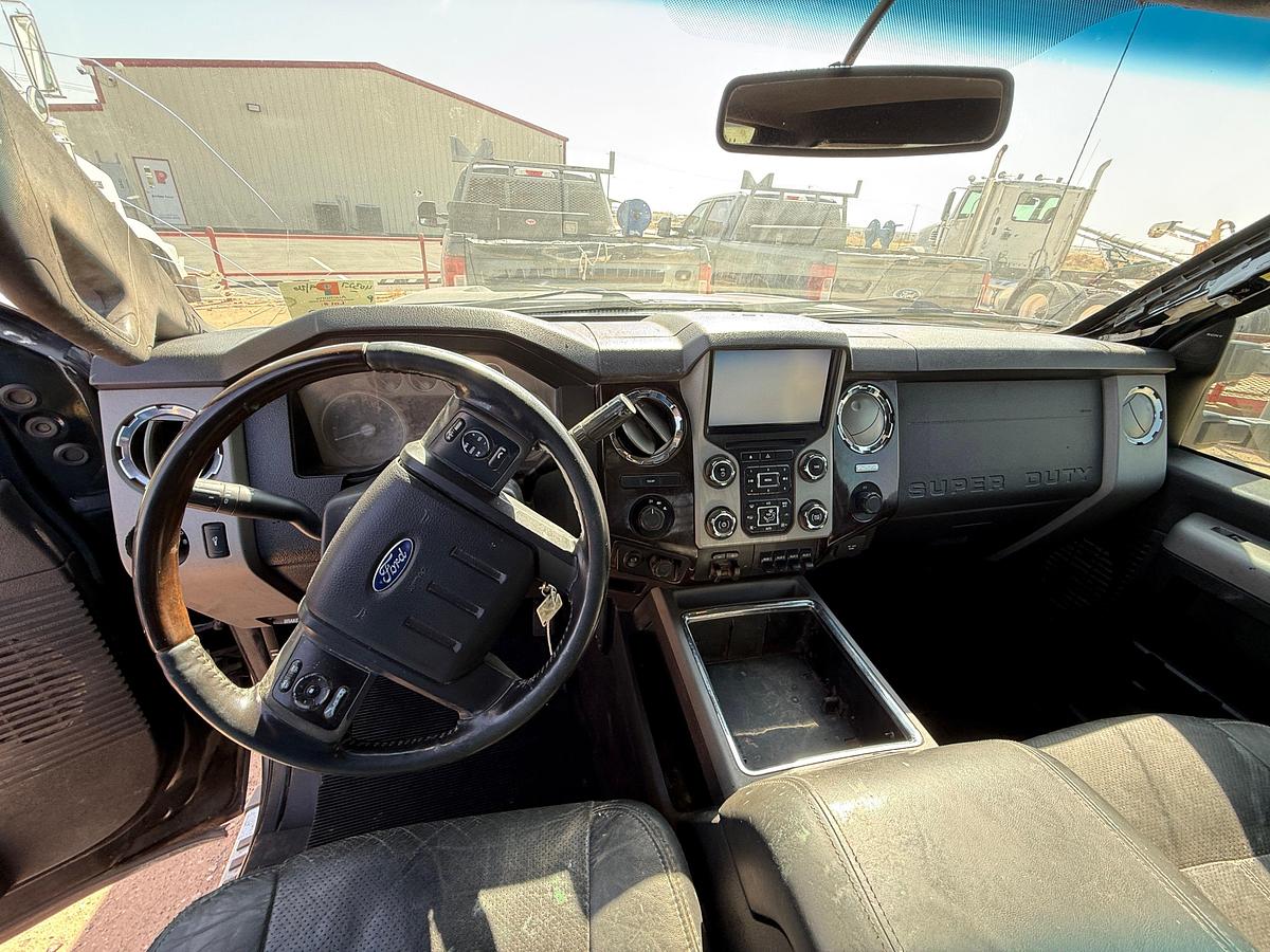 Used 2016 FORD F-350 SUPER DUTY CREW CAB FLATBED TRUCK, 4X4