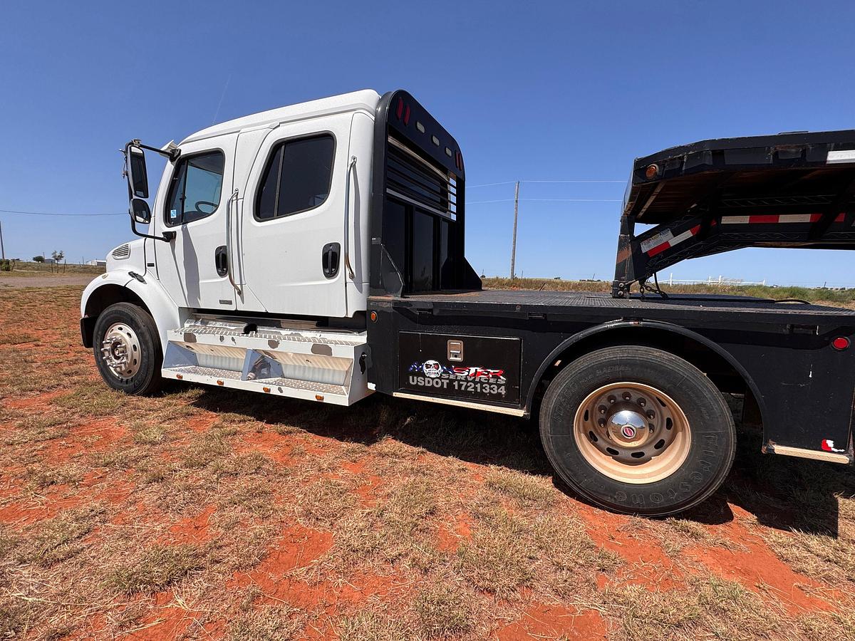 Used 2006 FRIEGHTLINER M2 CREW CAB HAUL TRUCK
