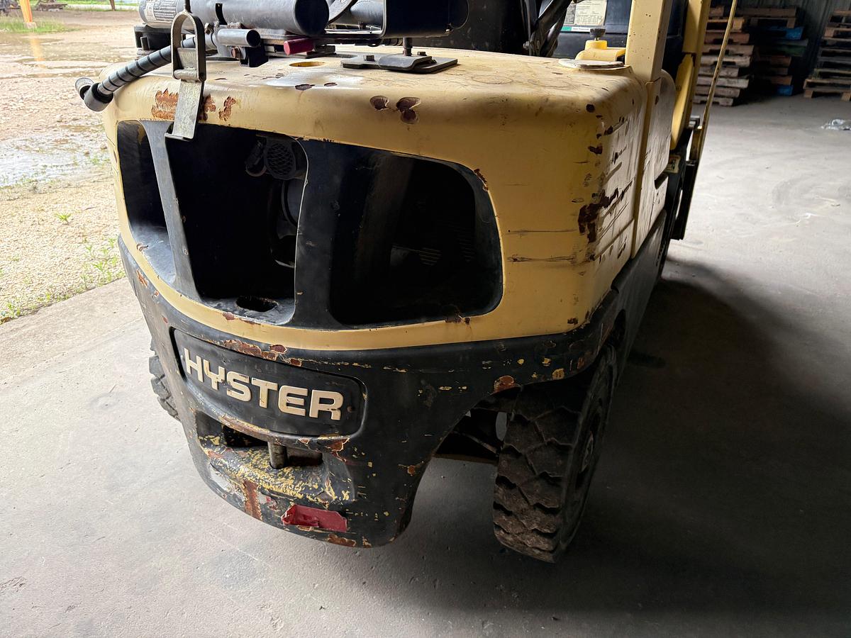 Used HYSTER H50FT 5K LBS FORKLIFT (INOPERABLE)