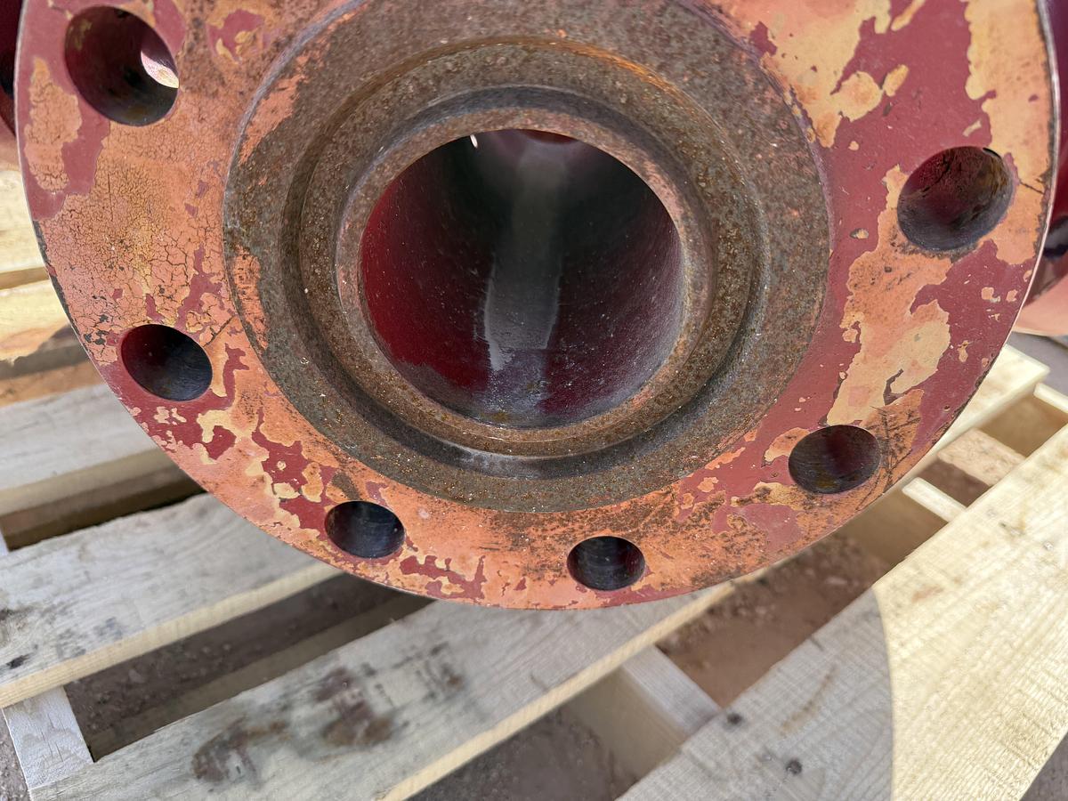 Used (1) 7-1/16” X 4-1/16” 10K WP & (1) 5K WP FLUID CROSS