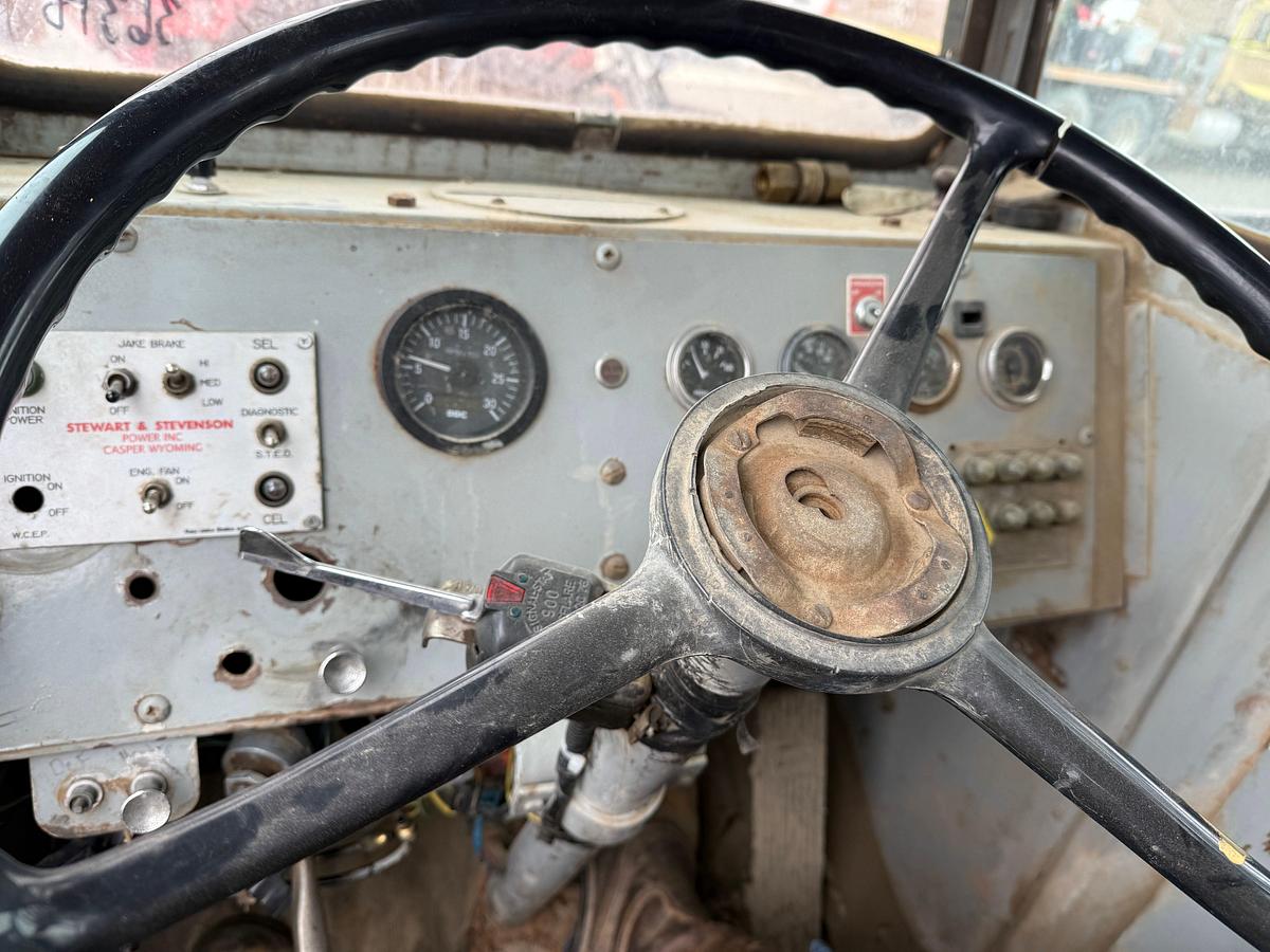 Used 1980 FRANKS MOBILRIG 300 1287/160 DTD-HT 96’-215K 4-AXLE WELL SERVICE WORKOVER RIG