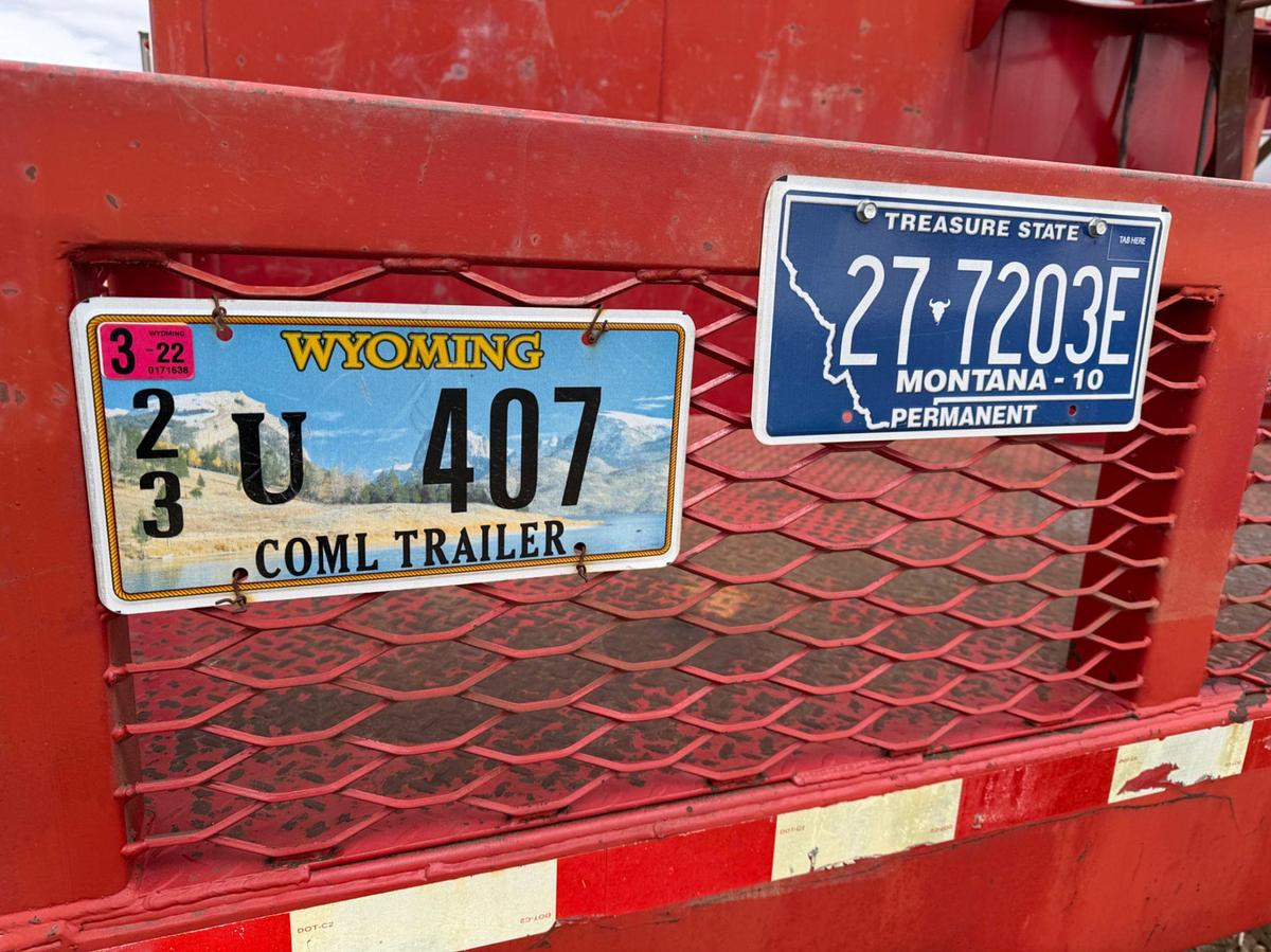 Used Scott’s 24’ Custom Dog House Trailer