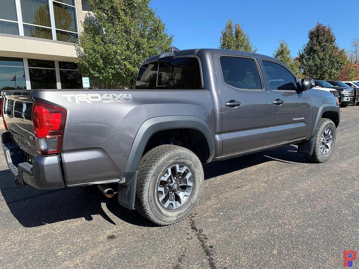 Used 2018 TOYOTA TACOMA TRD 4X4 OFFROAD CREW CAB PICKUP