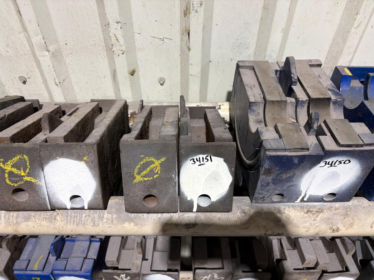 Used SET OF (2) BLIND REEDY BOP RAMS