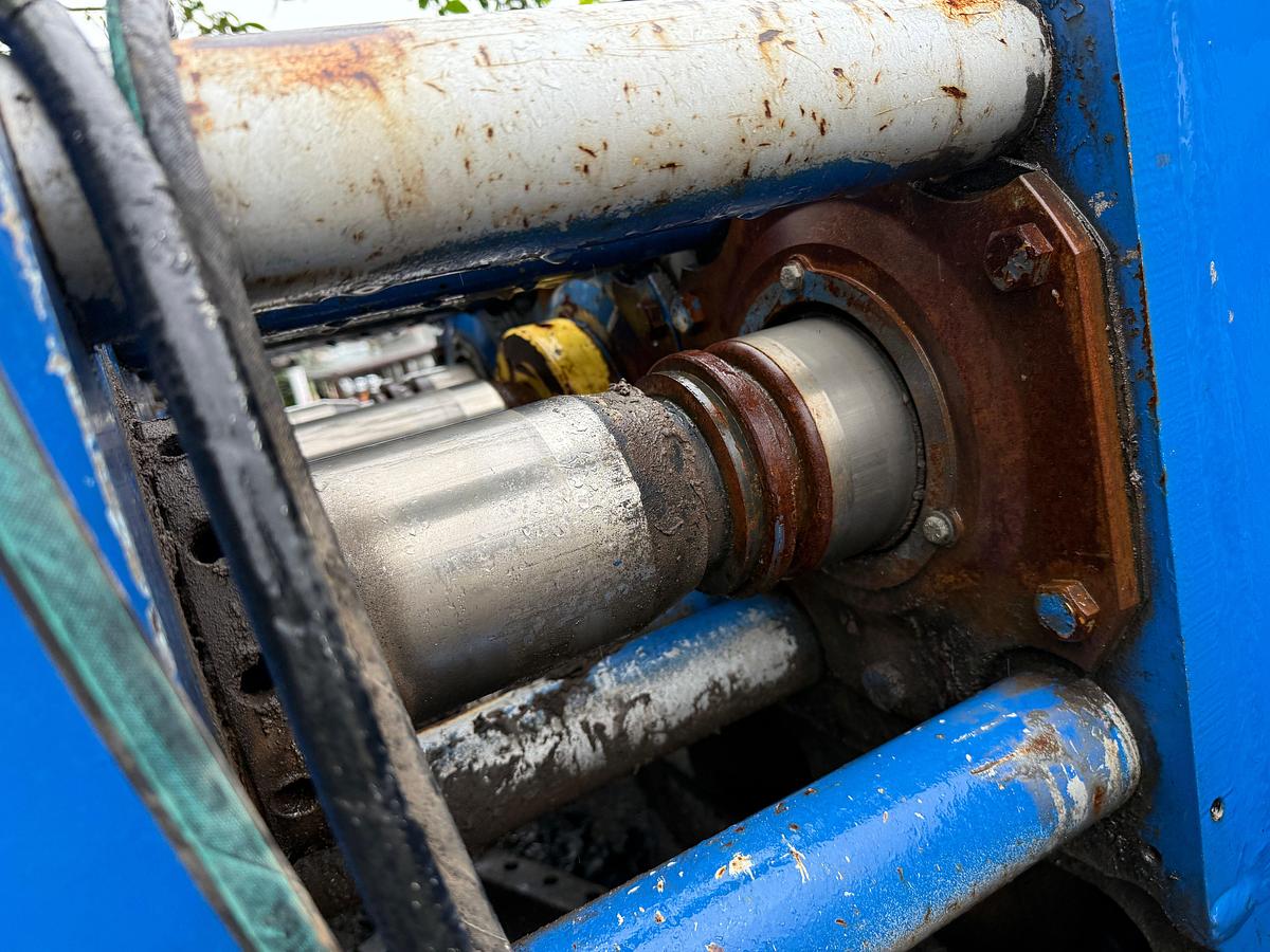 Used 2007 RHINO TC50 2250-HP TRIPLEX FRAC PUMP MTD ON T/A TRAILER