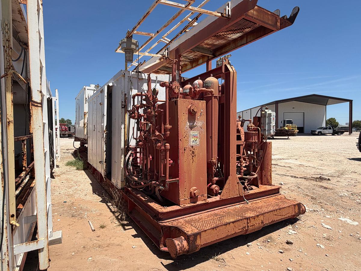 Used Walker Neer Top Dog House / Accumulator Skid