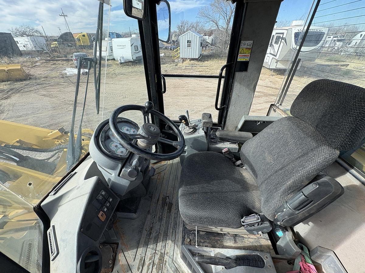 Used 2010 CATERPILLAR 928HZ WHEEL LOADER