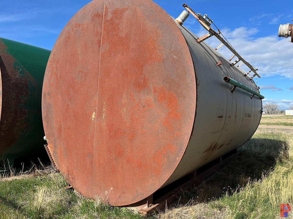 Used SKIDDED 12’DIAMETER X 20’H 400BBL VERTICAL STORAGE TANK