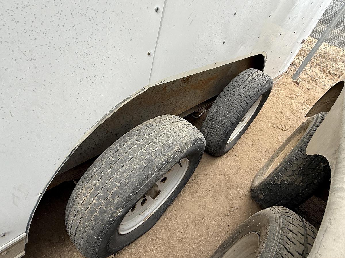 Used 2007 CLASSIC MFG. TRAILERS 16’ T/A BUMPER PULL DOGHOUSE TRAILER