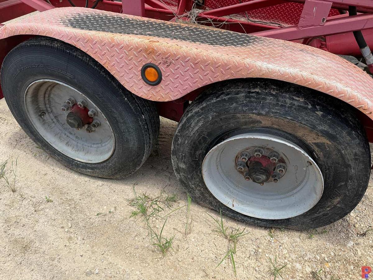 Used 2014 PIPEHANDLER 53’ T/A DIESEL POWERED HYDRAULIC PIPE HANDLER TRAILER