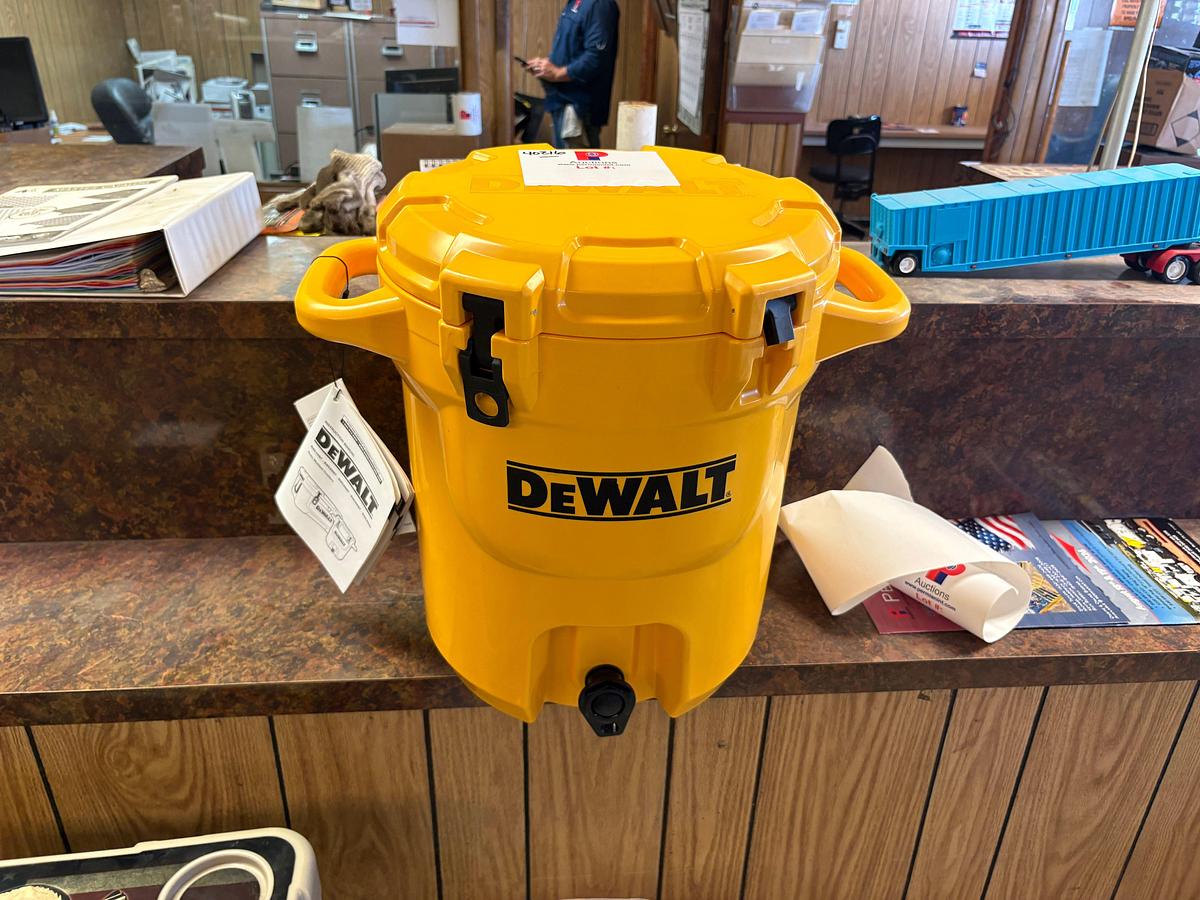 Used UNUSED Dewalt 5-gallon water cooler