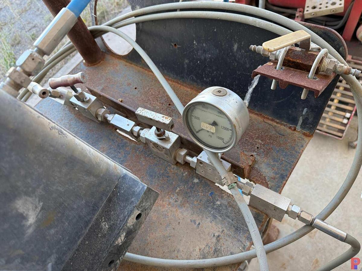 Used 15K WP HYDRAULIC TEST STAND W/ CHART RECORDER