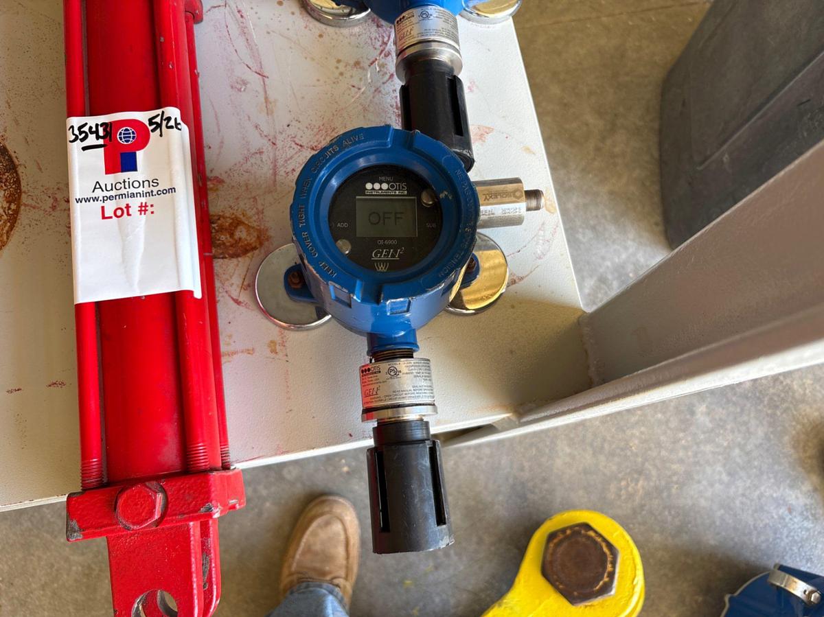 Used (2) OTIS GEN2 digital sensors & (1) 24” air cylinder