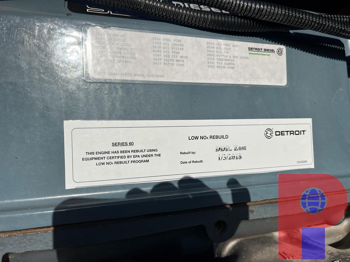 Used 2018 PETERBILT 389 T/A DAY CAB TRUCK (GLIDER KIT)