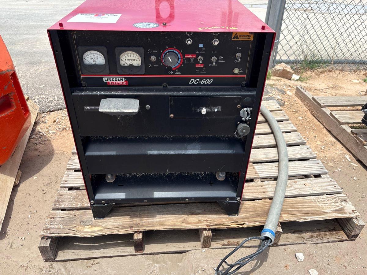 Used Lincoln electric DC-600 welder