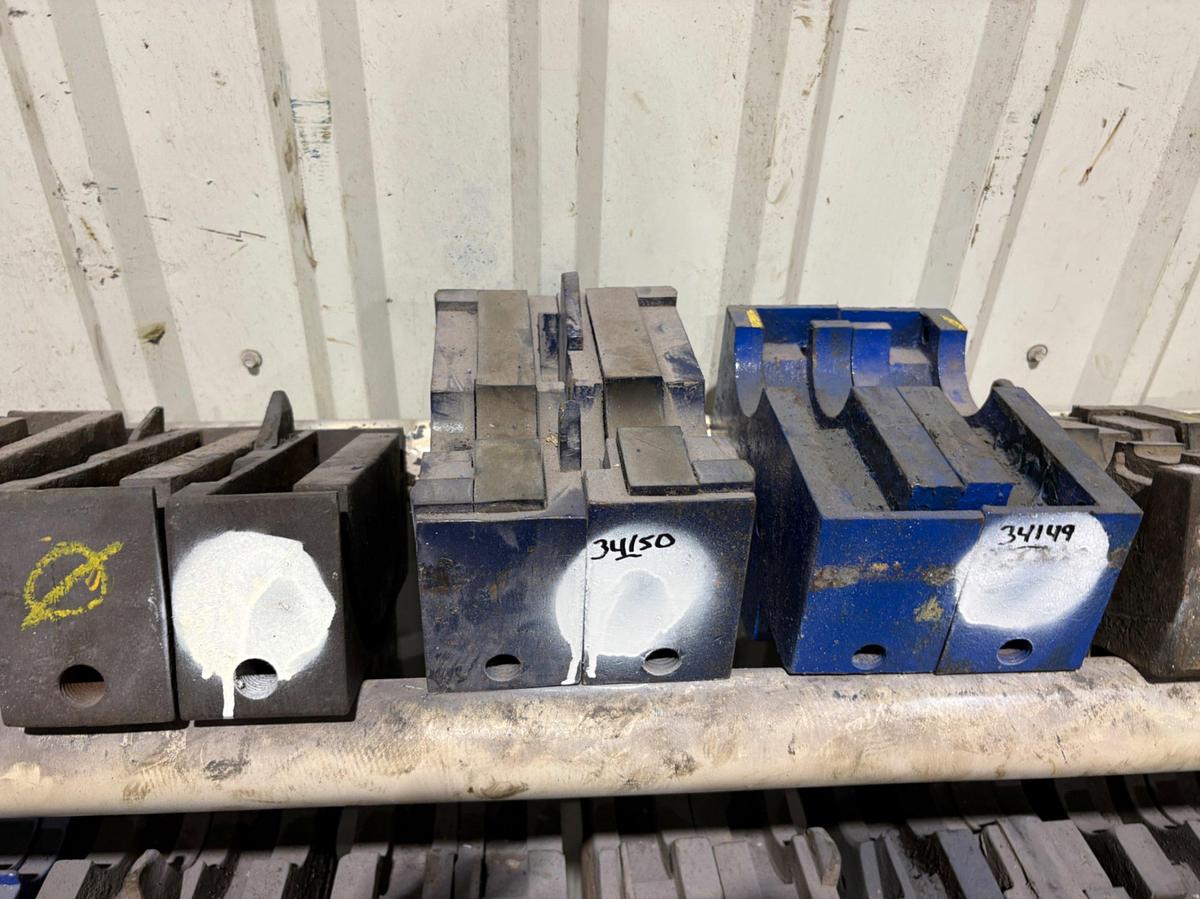 Used SET OF (2) 2” OFF SET REEDY BOP PIPE RAMS