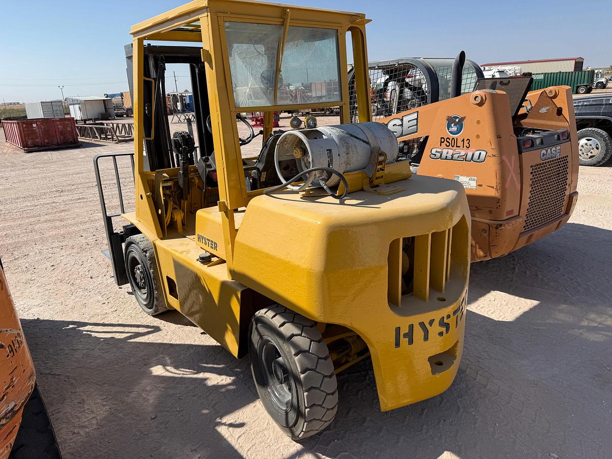 Used 1994 Hyster H80XL 8,000lbs forklift