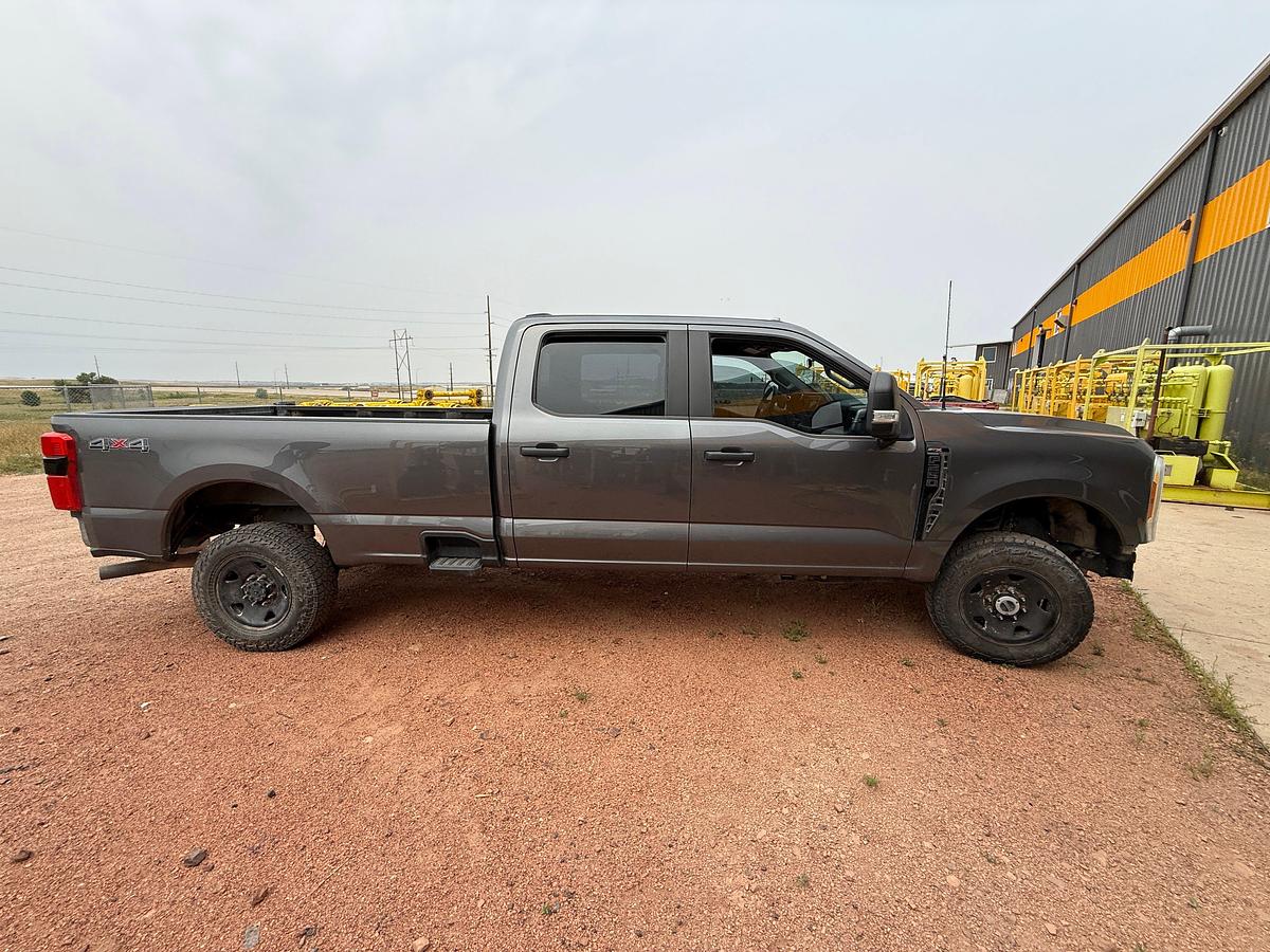 Used 2023 FORD F-250 SD STX 4WD CREW CAB PICKUP TRUCK