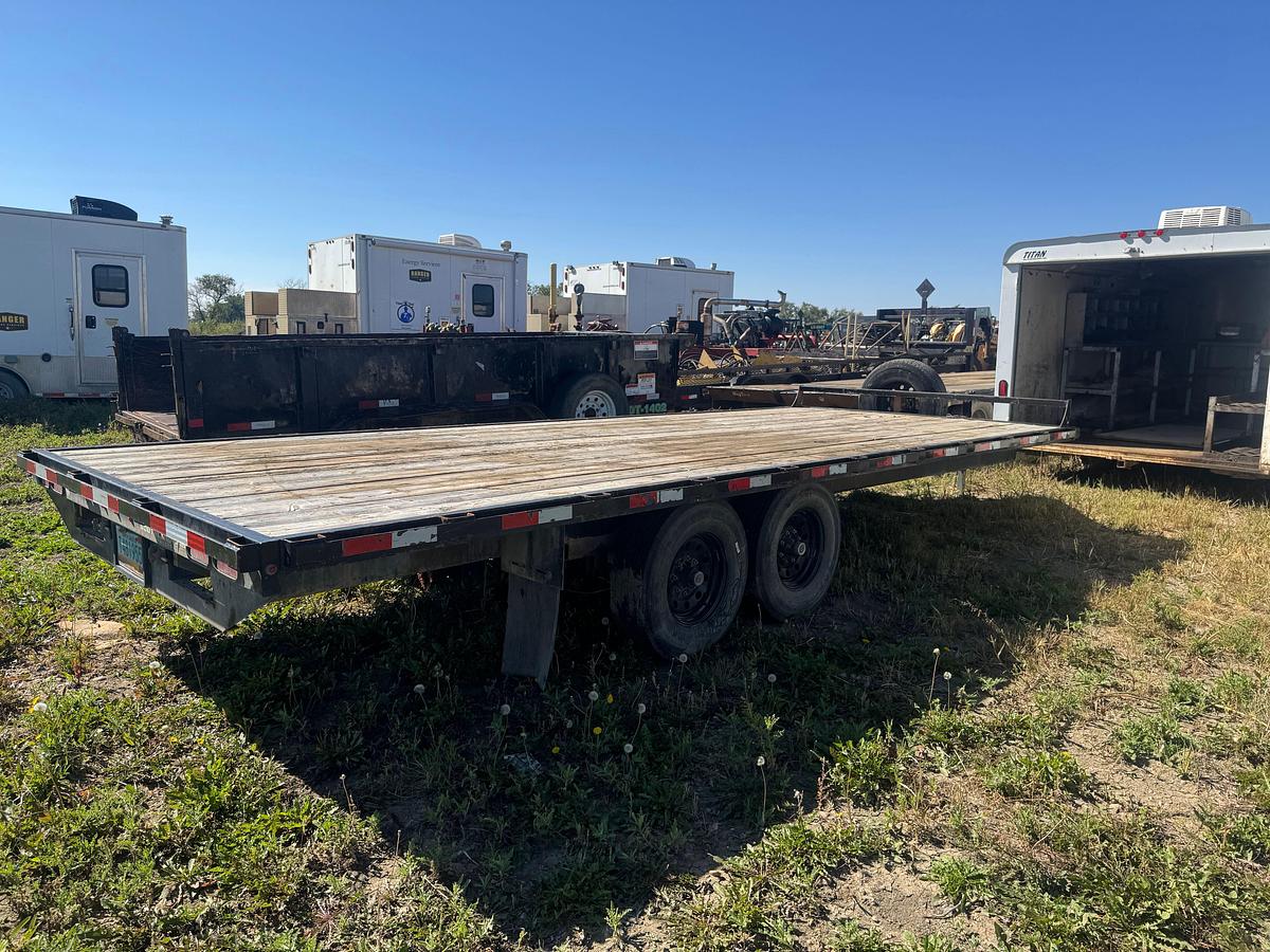 Used 2020 SOUTHLAND 20' FLATBED BP TRAILER