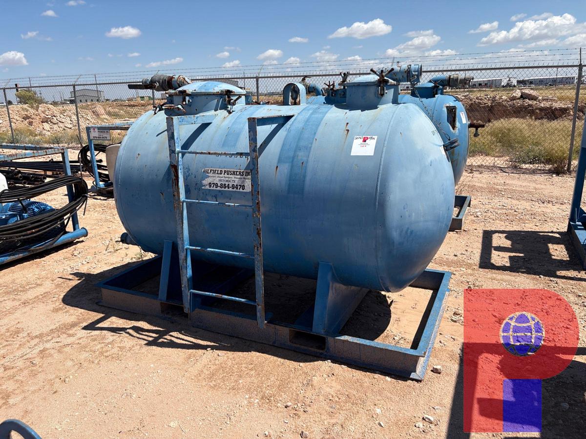 Used 7.5’L X 4’DIA VACUUM TANK