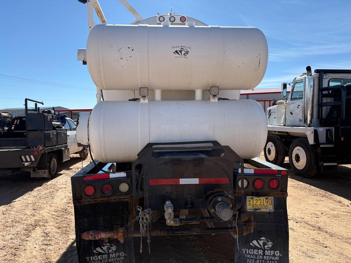 Used 2015 KENWORTH T800 T/A DAYCAB HOT OIL TRUCK