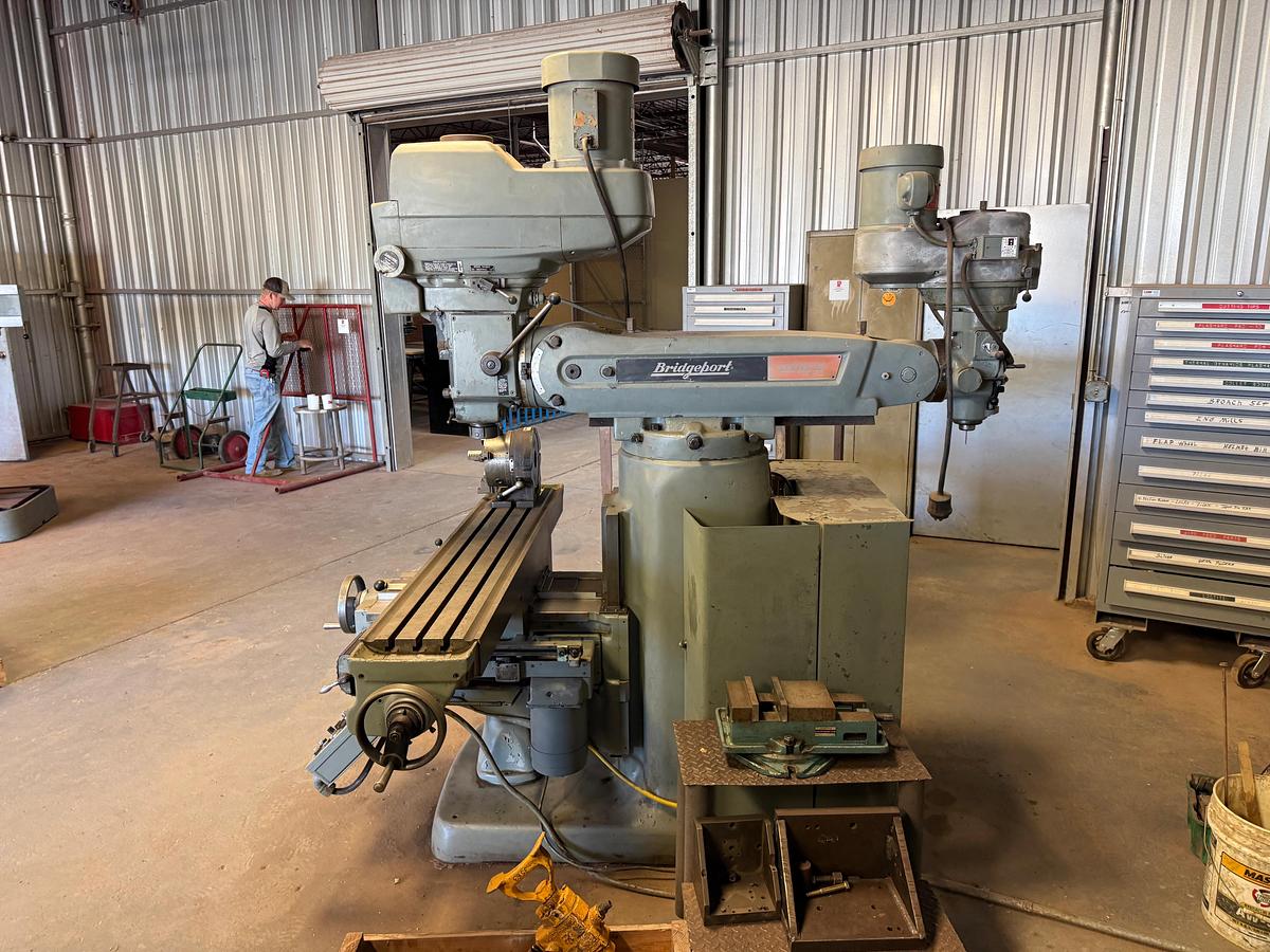 Used BRIDGEPORT SERIES II 2-SPD 58” x 11” MILLING MACHINE