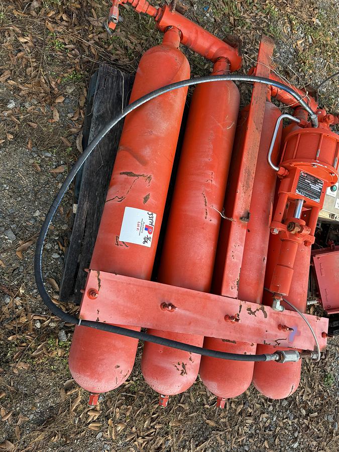 Used (4) 9” DIA X 4’L ACCUMULATOR BOTTLES & NOV AIR OPERATED PUMP